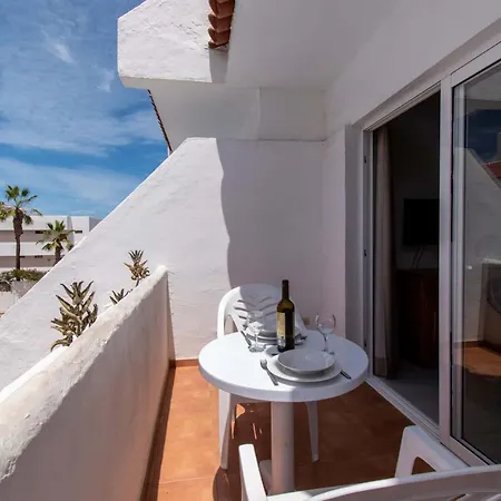 Floritas 24 - One Bed With Pool View Arona (Tenerife)