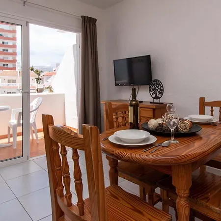 Floritas 24 - One Bed With Pool View Apartment *